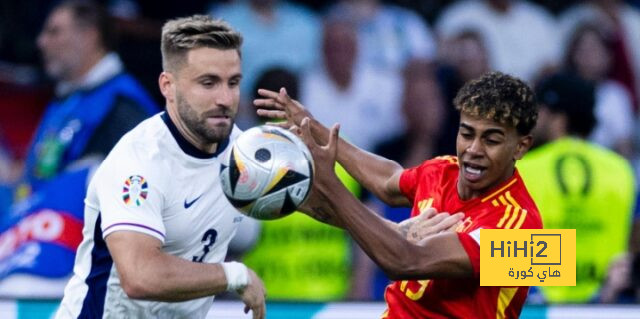 صاحب جائزة أفضل لاعب في نهائي اليورو ؟