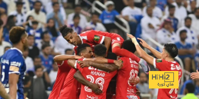 نجم الاهلي المصري في طريقه إلى الوحدة