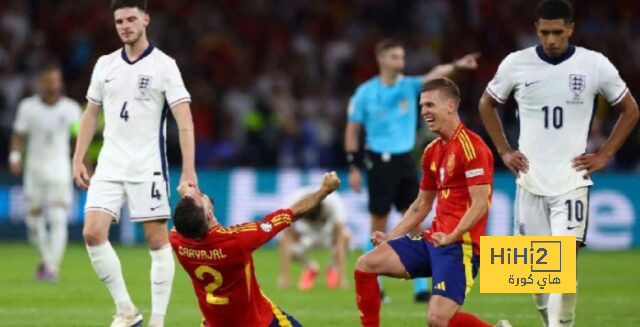 صورة : اختيارات مضحكة وتعامل سخيف من الاتحاد الاوروبي في التشكيلة المثالية لليورو
