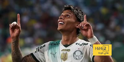 تقارير.. مانشستر يونايتد يضع عينه على ضم لاعب وسط كولومبيا