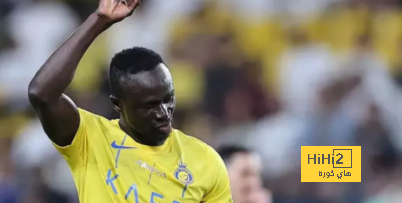 هل ينتقل ماني إلى برشلونة؟