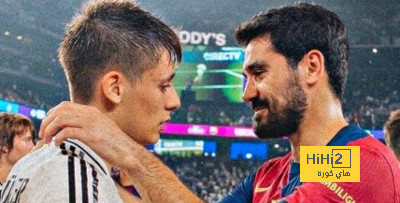 فيديو : “لا يعرف كيف يستخدم عقلة او ليس لديه عقل” … غوندوغان يجلد احد لاعبي برشلونة مع لاعب الريال