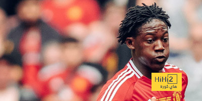 عين على كوبي ماينو في مباراة مانشستر سيتي