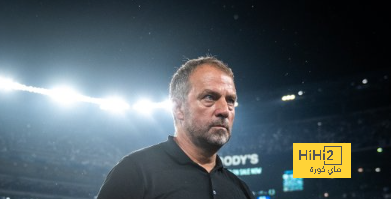 دور فليك في عدم رحيل توري عن برشلونة