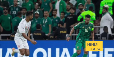 ياسر القحطاني ينتقد سالم الدوسري