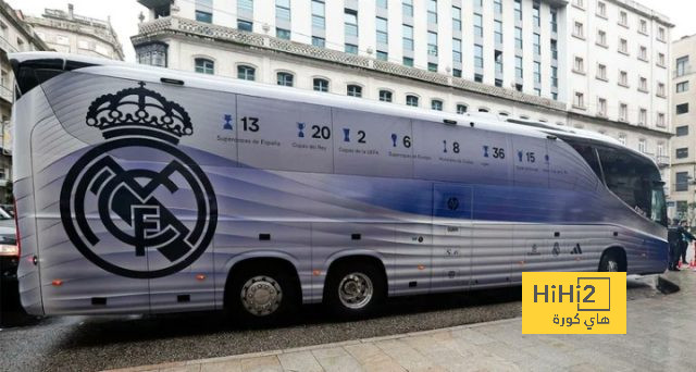 حافلة ريال مدريد مستوحاة من السانتياجو برنابيو