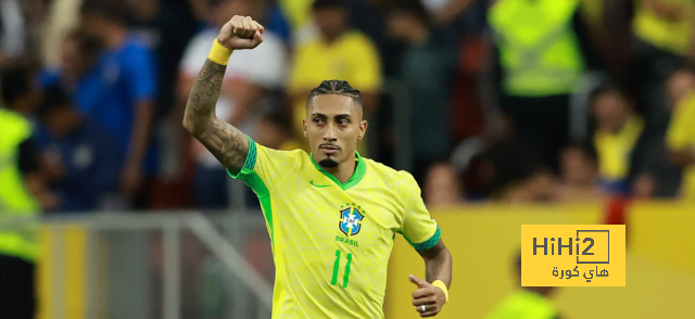 رافينيا يستلم القميص رقم 10 مع منتخب البرازيل