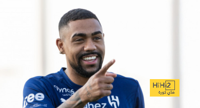 كم مباراة غاب فيها مالكوم عن الهلال؟