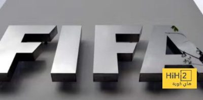 هل يُعدل قانون التسلل؟ اقتراح فينجر يلقى اهتمامًا جديدًا من الاتحاد الدولي