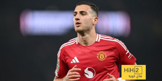 ريال مدريد يراقب نجم مانشستر يونايتد