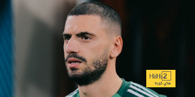 موقف مدافع الأهلي من الرحيل