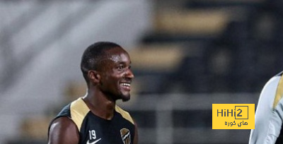 سبب ظهور موسي ديابي بلاصق طبي قبل مباراة الهلال