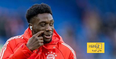 رياض مدريد يعرض على ديفيز هذا الراتب سنويا