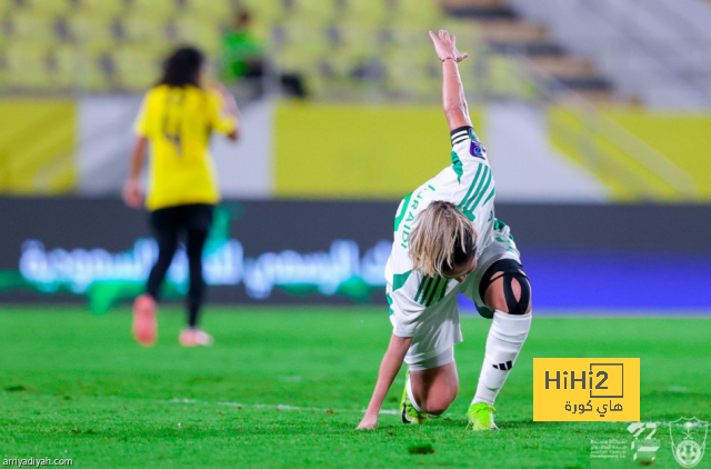 الأهلي يتفوق على الإتحاد مجددا