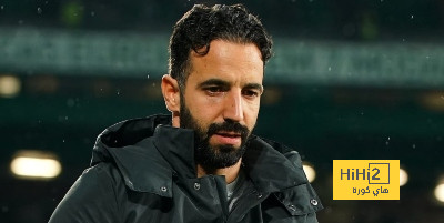 اموريم مع اليونايتد .. يكتب سطرا و يترك سطرا يطيح بالكبار و ينهار امام الصغار