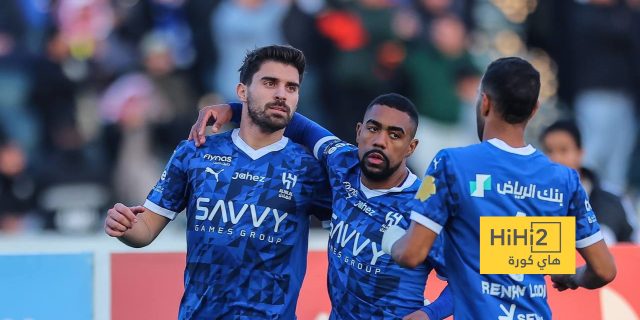 قرار مفاجئ.. لاعب الهلال الأساسي يفكر في الرحيل!