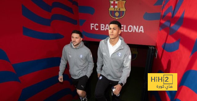 الافيس ينهي عمليات الإحماء قبل لقاء برشلونة
