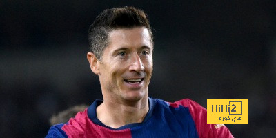 ليفاندوفسكي يتحدث عن فارق النقاط بين برشلونة وأقرب منافسيه