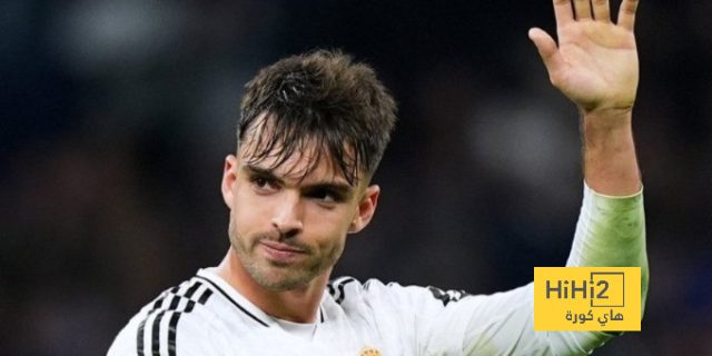 أسينسيو يقترب من التجديد.. لكن مكانه في خطر!
