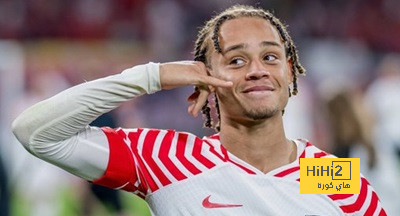 سبب اهتمام ليفربول بالتعاقد مع سيمونز!