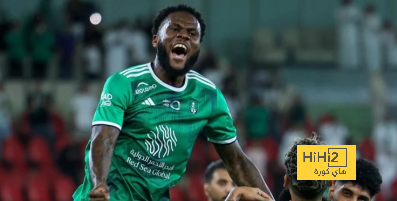 برشلونة منافس شرس للأهلي على صفقة الصيف الكبرى