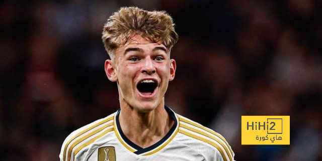 بعد اهتمام ريال مدريد .. موقف نيكو باز من مغادرة كومو