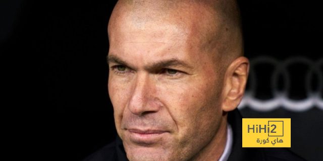 زيدان يوضح سبب التزامه بالمظهر الرسمي في ريال مدريد