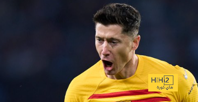 ليفاندوفسكي يوضح حقيقة تدخل برشلونة في مشاركاته مع المنتخب البولندي!