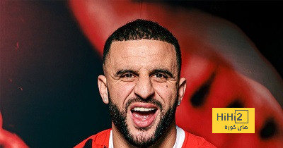 ووكر يتخذ قراره النهائي بشأن البقاء مع ميلان