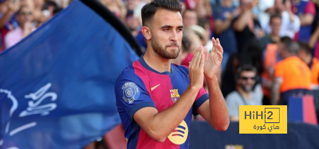 غياب غامض في صورة الاحتفال بـ100 مباراة لإريك مع برشلونة