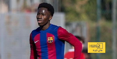 لاعب جامبي يثير ضجة في أكاديمية لاماسيا