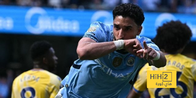 أرقام عمر مرموش في الشوط الأول أمام كريستال بالاس