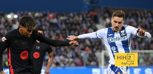 برشلونة يسجل الهدف الأول أمام ليغانيس