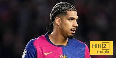 لاعب سيلتا فيغو يدافع عن أراوخو