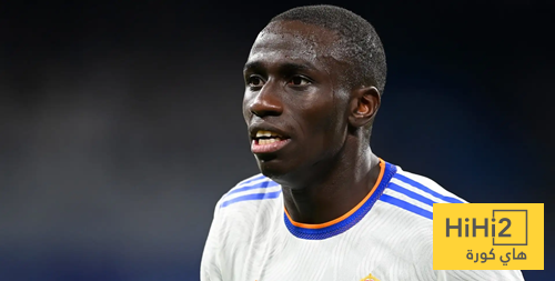 ميندي يثير مخاوف الريال قبل مواجهة برشلونة!