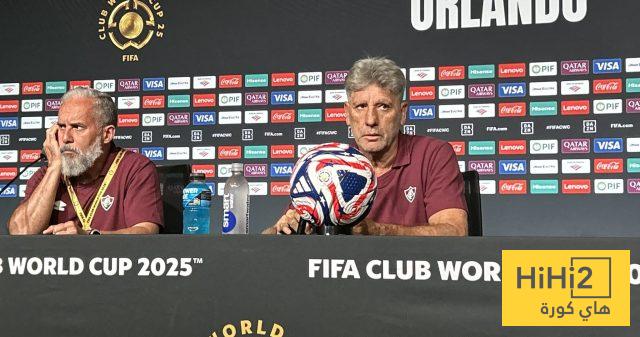مدرب فلومينينسي يُحذر لاعبيه قبل مواجهة الهلال