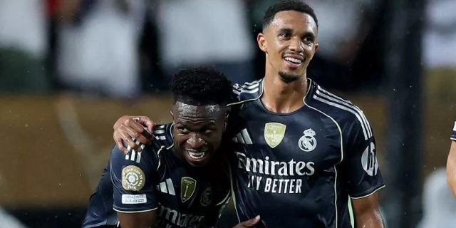 ماذا قال أرنولد عن فينيسيوس؟