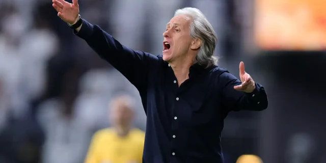 خيسوس يطلب التعاقد مع نجم فلامنغو