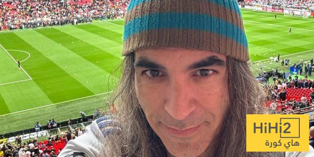 إعلام برشلونة يفتح النار بعد تعيين رئيس الذكاء الاصطناعي في لجنة الحكام