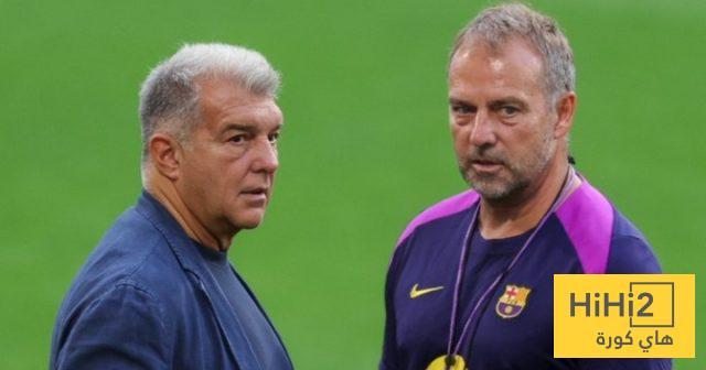 برشلونة يصل ملعب نوفير قبل مواجهة فيسيل كوبي