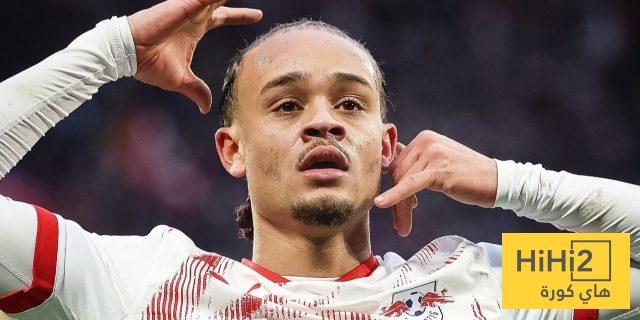 مدة عقد تشافي سيمونز مع توتنهام