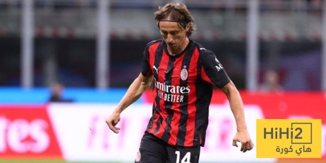 تشكيلة ميلان الرسمية للقاء ليتشي في الدوري الإيطالي
