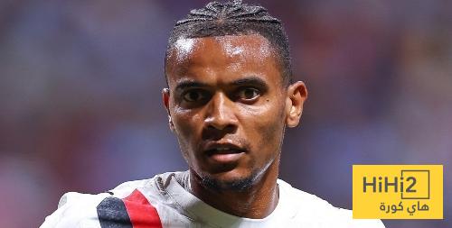 المدير الرياضي لنادي ميلان يؤكد سعيه لضم اكانجي