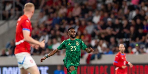 الأخضر يستفيد من صدمة إندونيسيا!