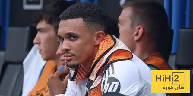تفاصيل من دكة ريال مدريد خلال مواجهة سوسيداد