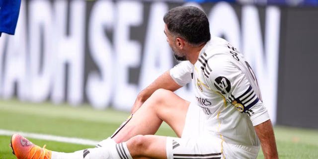 شاهد بالصور: ساق كارفاخال بعد التدخل العنيف من لاعب أتلتيكو مدريد