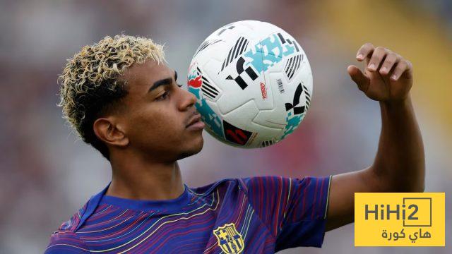 لاعب برشلونة السابق يعلق على مقارنة لامين يامال بميسي