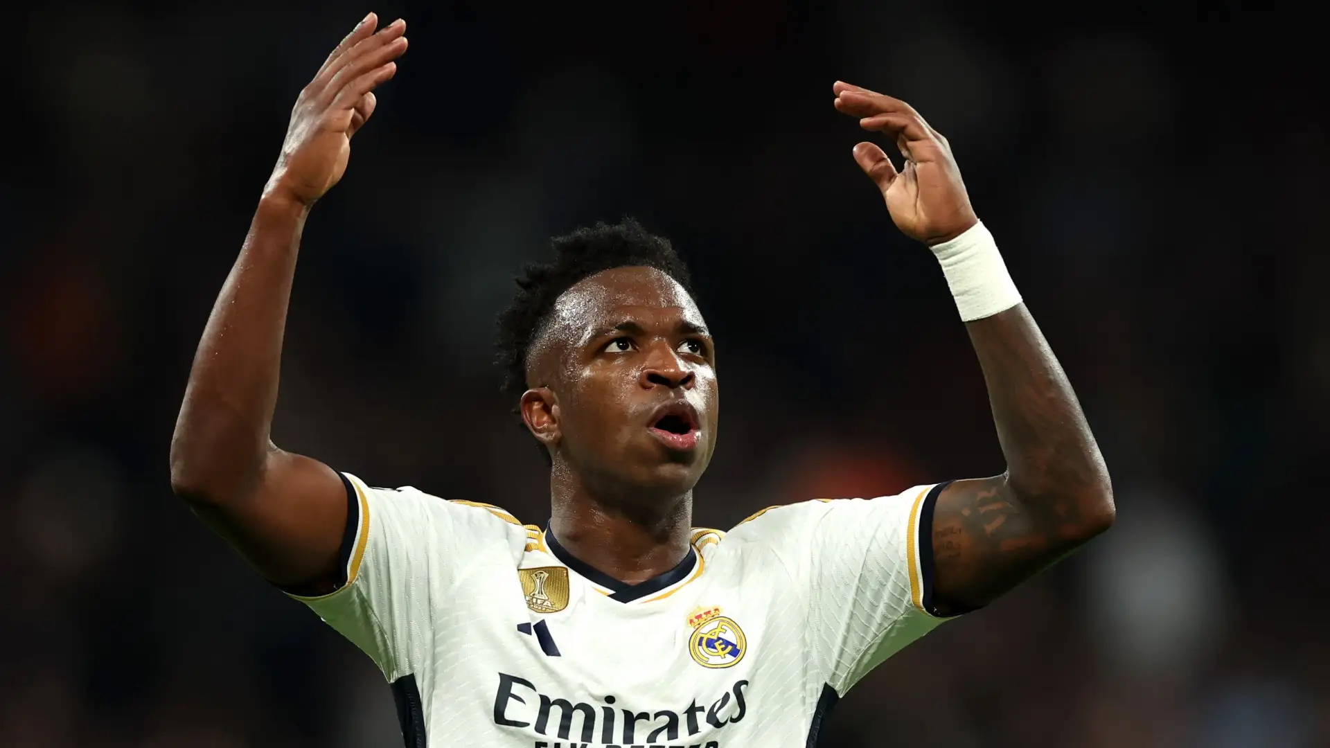ماذا قدم فينيسيوس مع ريال مدريد في الليغا قبل مواجهة فياريال؟