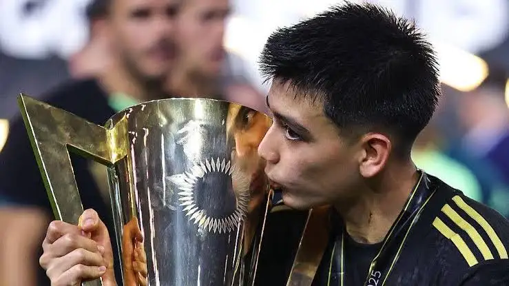 ريال مدريد أم برشلونة؟… موهوب المكسيك يختار وجهته المفضلة