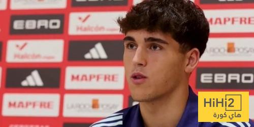 هل يشعر برشلونة بالضغط بعد ثلاثية الموسم الماضي؟